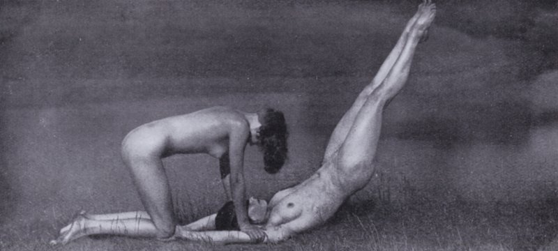 The Body Beautiful, Physical Culture for Women (s/hvitt-bilde) av Photographer German