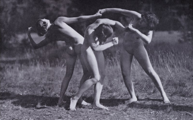 The Body Beautiful, Physical Culture for Women (s/hvitt-bilde) av Photographer German