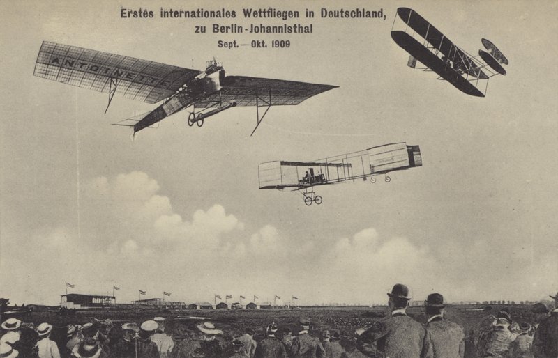 Det første internasjonale luftkappløpsmøtet i Tyskland, Berliner Flugwoche, Berlin-Johannisthal, september - oktober 1909 (s/hv-bilde) av Photographer German