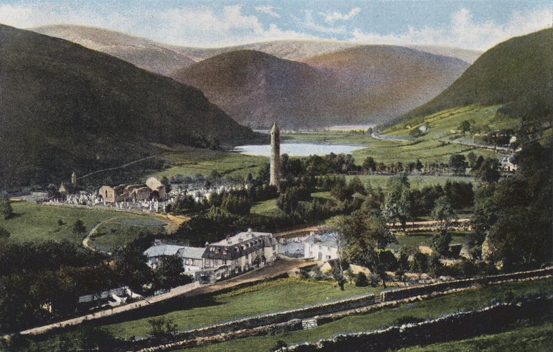 Irland: Glendalough, County Wicklow (farget bilde) av Photographer Irish
