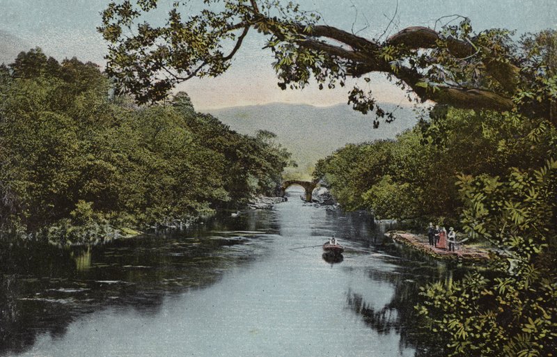 Sør-Irland: The Meeting of the Waters, Killarney (farget bilde) av Photographer Irish