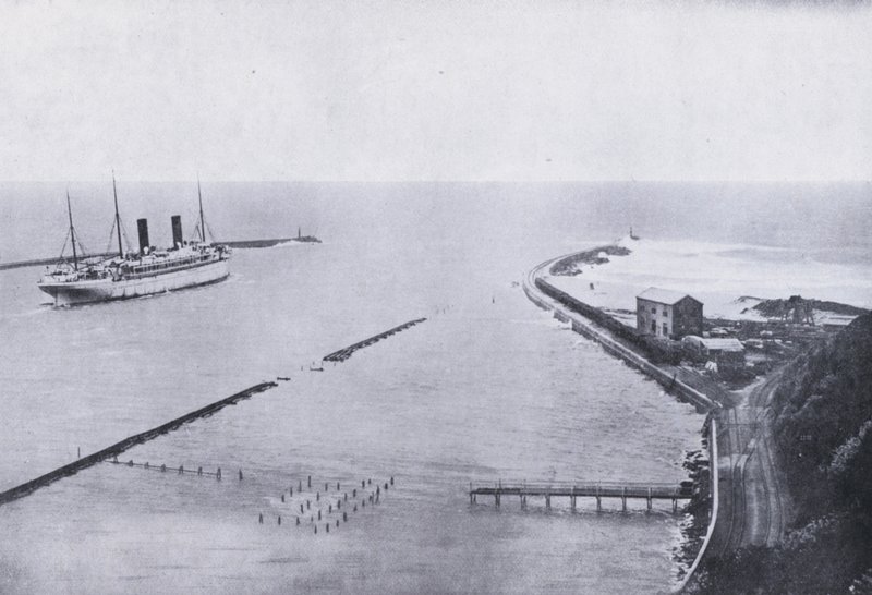 Inngang til Durban Harbor (s/hvitt bilde) av South African Photographer