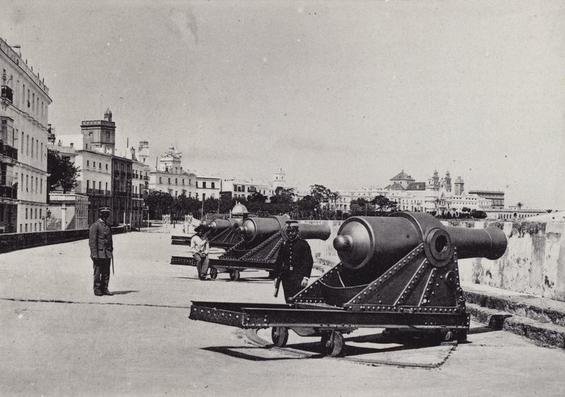 Cadiz: Battery of San Carlos (s/hvitt bilde) av Spanish Photographer