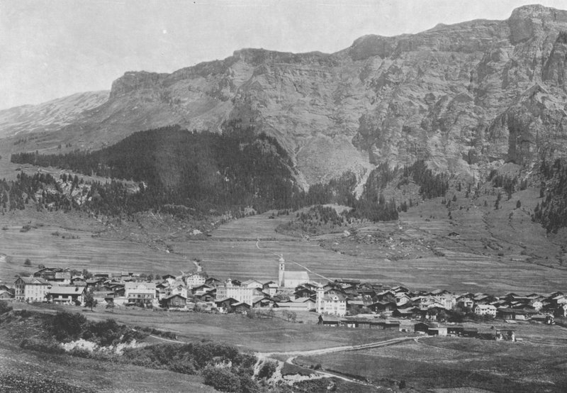 Flims et le Flimserstein (s/hvitt-bilde) av Swiss Photographer