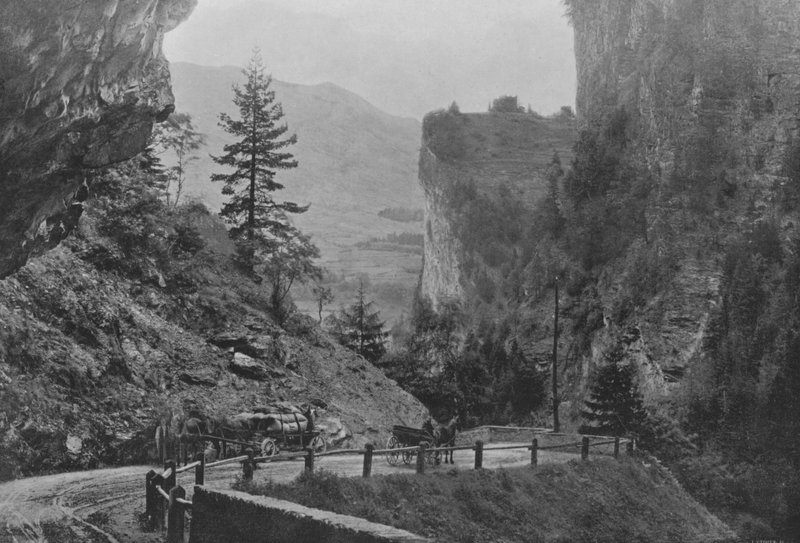 Route de la Via Mala et le Hohen Rhatien (s/hvitt-bilde) av Swiss Photographer