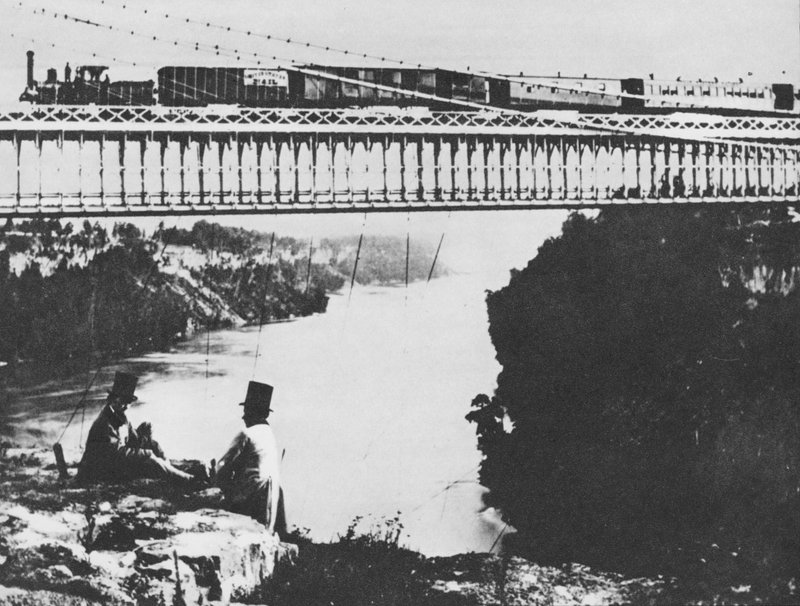 Første jernbanebro over Niagara (s/hv-bilde) av William England