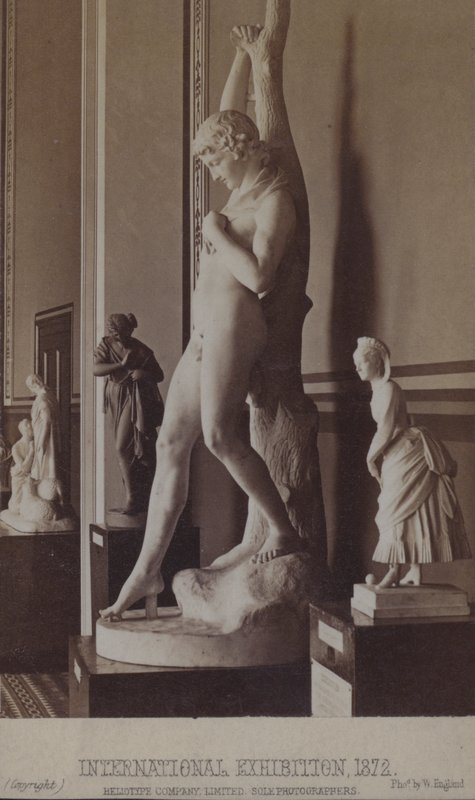 Statuer utstilt på den internasjonale utstillingen, London av William England