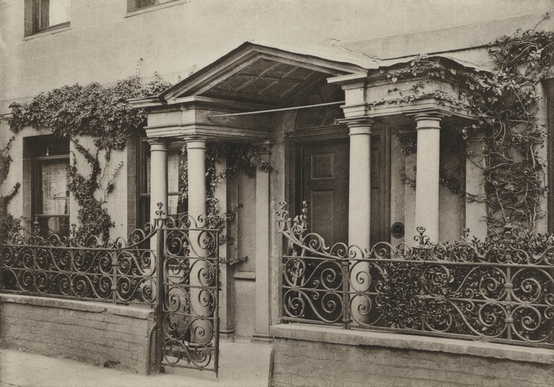 Doorway, Arcaded Porch at Wimborne, Dorset (s/hv-bilde) av William Galsworthy Davie