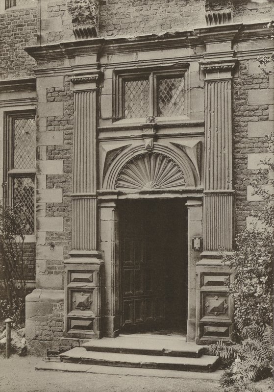 Doorway, Aston Hall, Warwickshire (s/hvitt bilde) av William Galsworthy Davie