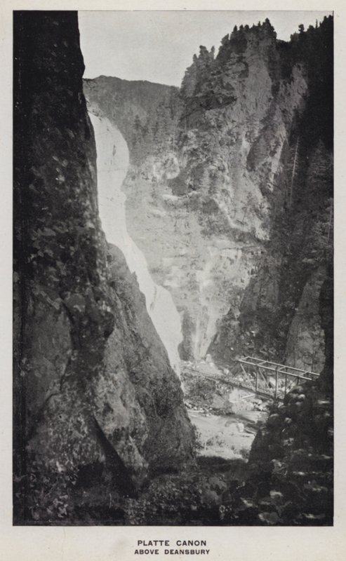 Canyons of Colorado: Platte Canon, Above Deansbury (s/hvitt-bilde) av William Henry Jackson