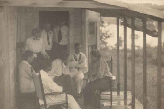 Gertrude L Brown
