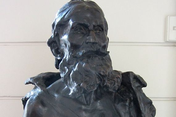 Simón González