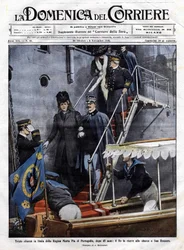 Sad return to Italy of Queen Maria Pia of Portugal after 48 years: the Italian king Victor Emmanuel III (Victor-Emmanuel) (Vittorio Emanuele) received it in San Rossore in Tuscany. Illustration of Beltrame. La Domenica del Corriere. 6/11/1910.