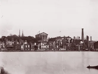 Ruiner på North Bank of Canal, Richmond, 1865.