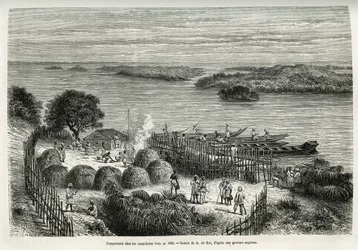 Camp styrker ekspedisjonen for å beskytte seg mot kannibalene Mouana Ntaba, nær elven Leopold (Kongo), tegnet av A.De Bar, for å illustrere historien "Across the Mysterious Continent", en reise foretatt mellom 1874-1877, av Sir H.M. Stanley. Engravin