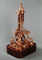 Mikroskop som tilhører Louis Auguste d