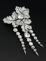 "Currant Leaves" brosje, ca.1855