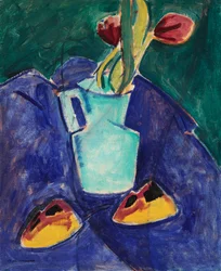 Tulipaner i en grønn vase