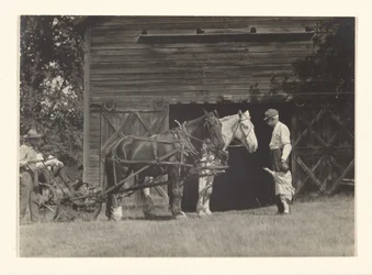 [Yvonne Boursault, Fred Varnum og to uidentifiserte menn, Lake George]