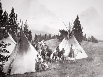 Indiansk tipi-leir, Montana, ca. 1900