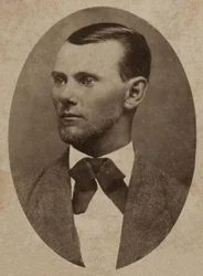 Portrett av fredløs Jesse James (1847-1882), (kabinettfoto)