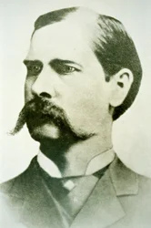 Wyatt Earp (1848–1929) ca. 1886 (s/hvitt-bilde)