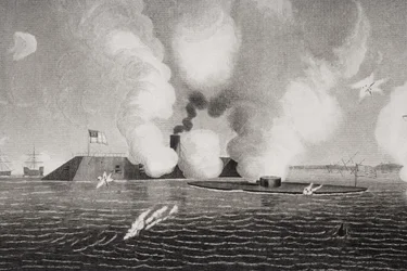 Kamp mellom det konfødererte CSS Virginia (til venstre) og Union USS Monitor (til høyre) 9. mars 1862 ved Hampton Roads, Virginia (detalj av 254608)
