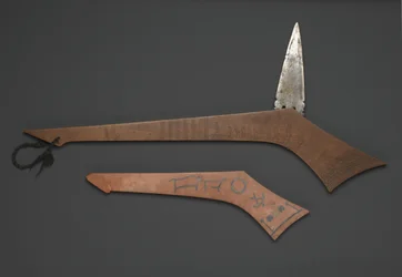 Sioux krigsklubb, fra Fort Snelling, Minnesota (tre og metall)