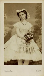 Portrett av ballettdanseren Marfa Muravyeva 1838-1879, 1863.