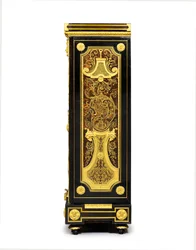Louis XIV petit armoise, ca. 1700-10 (ormolu, messing, skilpaddeskall, ibenholt og marquetry)