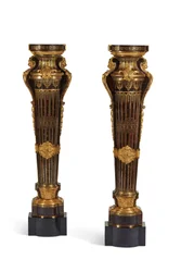 Par Louis XIV-sokler, 1700-15