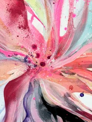 Levende rosa blomst