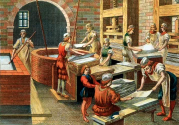 Utsikt over et papirproduksjonsverksted i Fabriano på 1500-tallet, Italia. De forskjellige trinnene. Illustrasjon. Privat samling - Et papirverksted i Fabriano (Italia)