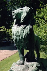Nubisk løve og byttet hans, 1870 (bronse) (se også 252665 og 252666)