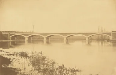 Linje fra Villeneuve-Saint-Georges til Montargis, viadukten ved Loing (nær Montargis)