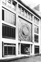 Garasje i Rue de Ponthieu, designet av Auguste Perret (1874-1954) 1906 (s/hvitt foto)