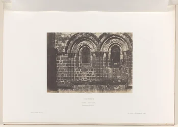 Detalj av fasaden til Den hellige gravs kirke, Jerusalem Jerusalem. Den hellige grav. Partie supérieure de la fasade (tittel på objekt)