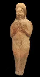 Figur av naken kvinne. Terrakotta, Babylon, 2. årtusen f.Kr. Musée de la Castre, Cannes.