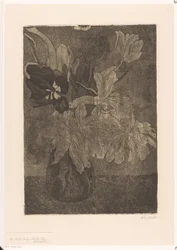 Vase med tulipaner