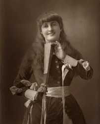 Den britiske skuespilleren Alice Atherton i Oliver Grumble, 1886
