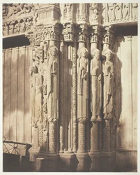 Chartres-katedralen, vestfasaden; kongeportalen, sentralbukta