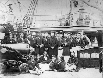 Offiserer om bord på HMS Eclipse, ca. 1888