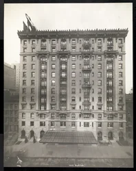 Hotel Woodstock på 127 West 43rd Street, New York, 1911 eller 1912 (sølv gelatintrykk)