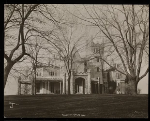 Helen Gould-godset (avdøde Jay Gould-residens) i Tarrytown, New York, 1893-94 (sølvgelatintrykk)