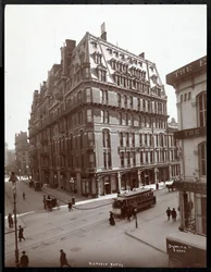 Hotel Victoria, det sørøstlige hjørnet av Broadway og 27th Street, New York, 1900 eller 1901 (sølv gelatintrykk)