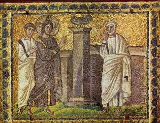 Peters fornektelse, Jesus og en apostel, en hane på en søyle, 6. århundre (mosaikk)