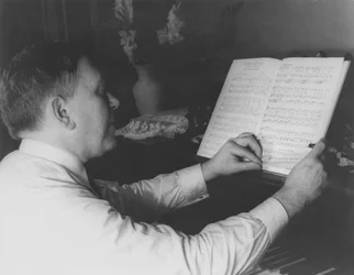 Henry Louis Mencken (1880–1956) juli 1932 (gelatinsølvtrykk)