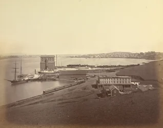 [Byen Vallejo sett fra South Vallejo]