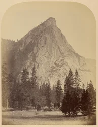 Tre brødre, sett forfra, 4480 fot, Yosemite