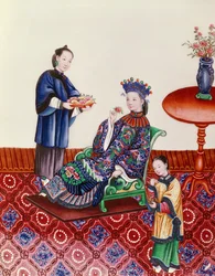 Elegant kinesisk dame som lukter en blomst (gouache)